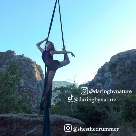 Vani @daringbynature IG & Tiktok - Picture 1 of 6
